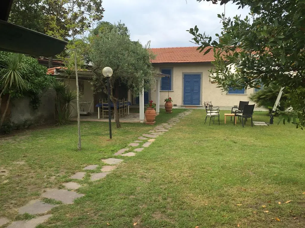 Il Giardino Segreto Forte Dei Marmi Villa 0*,  Italy